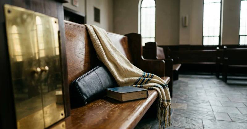 Guns in Synagogue: Maryland Judge Rules for Jewish Rabbi